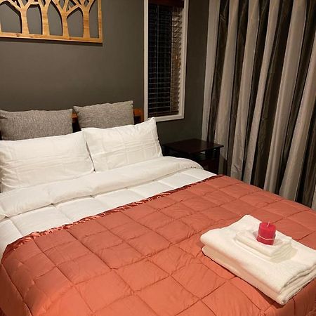 Ruth'S House Homestay Master Room With Private Shower And Toilet 오클랜드 외부 사진